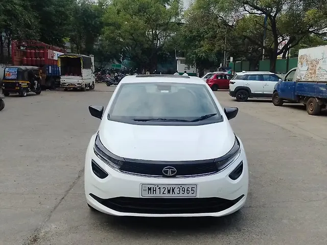 Used 2024 Tata Altroz in Pune Used 2024 Tata Altroz in Pune