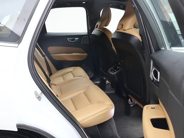 Used Volvo XC60 B5 Ultra in Hyderabad Used Volvo XC60 B5 Ultra in Hyderabad