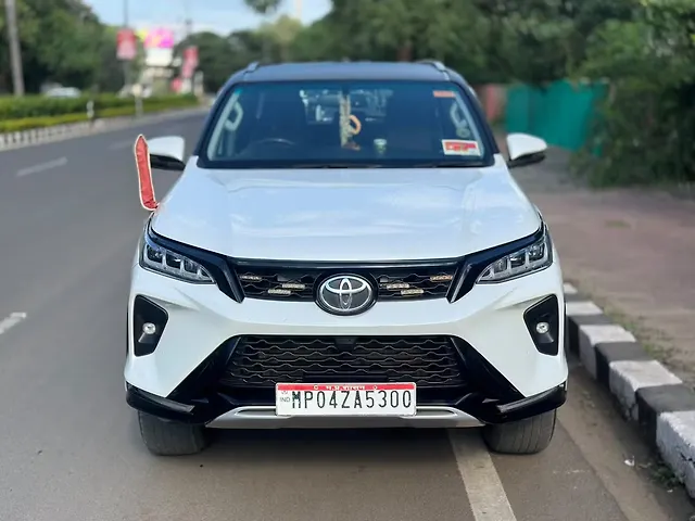 Used 2024 Toyota Fortuner in Bhopal