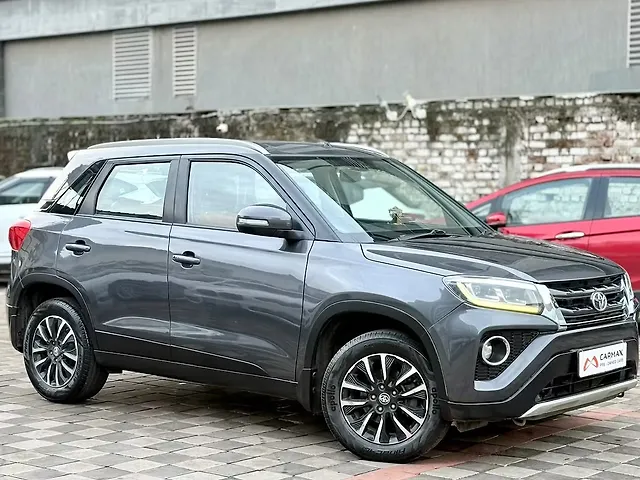 Used 2022 Toyota Urban Cruiser in Surat Used 2022 Toyota Urban Cruiser in Surat