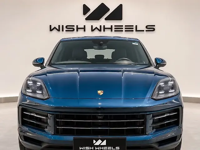 Used 2025 Porsche Cayenne in Mumbai Used 2025 Porsche Cayenne in Mumbai