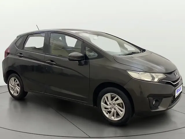 Used 2015 Honda Jazz in Hyderabad Used 2015 Honda Jazz in Hyderabad
