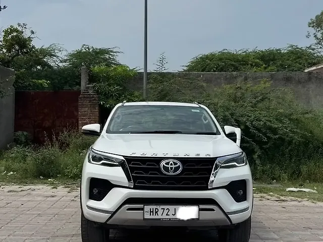 Used 2024 Toyota Fortuner in Delhi Used 2024 Toyota Fortuner in Delhi