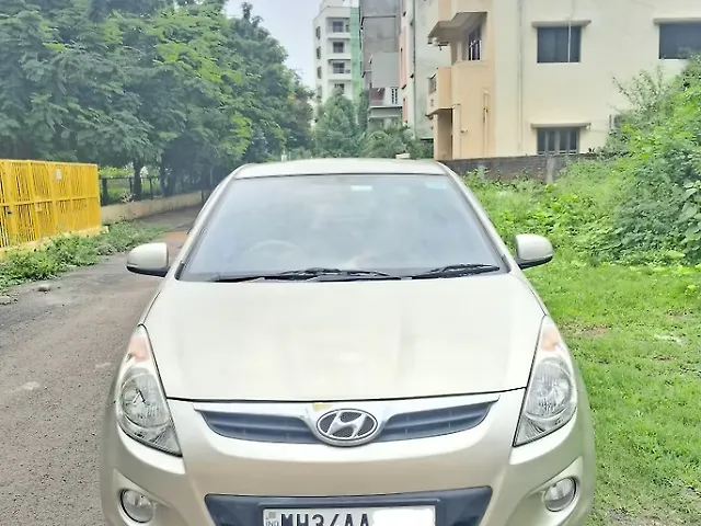 Used 2010 Hyundai i20 in Nagpur