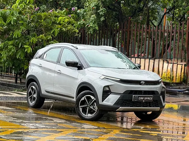 Used 2025 Tata Nexon in Mumbai Used 2025 Tata Nexon in Mumbai