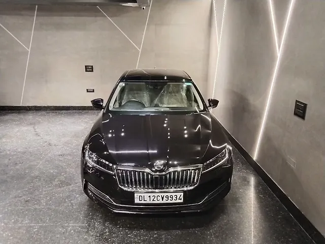 Used 2023 Skoda Superb in Delhi
