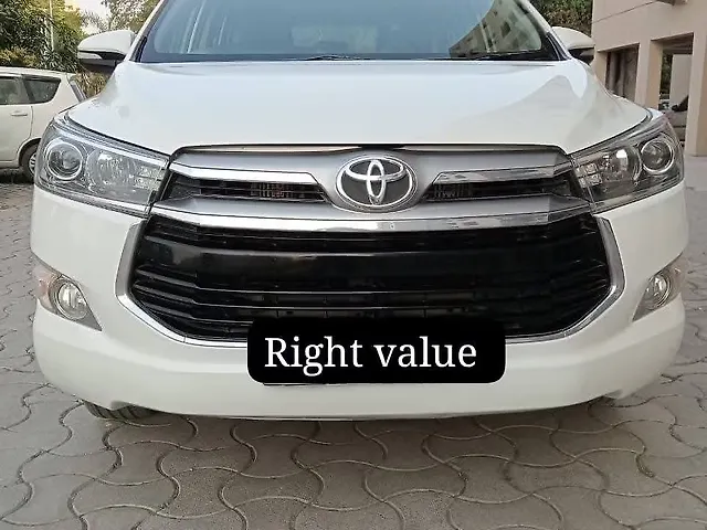 Used 2017 Toyota Innova Crysta in Lucknow Used 2017 Toyota Innova Crysta in Lucknow