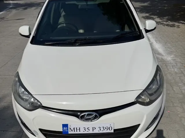 Used 2013 Hyundai i20 in Nagpur