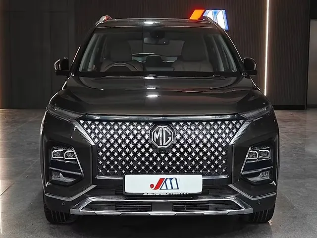 Used 2023 MG Hector Plus in Ahmedabad Used 2023 MG Hector Plus in Ahmedabad