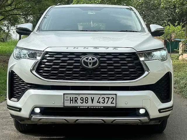Used 2025 Toyota Innova Hycross in Delhi Used 2025 Toyota Innova Hycross in Delhi
