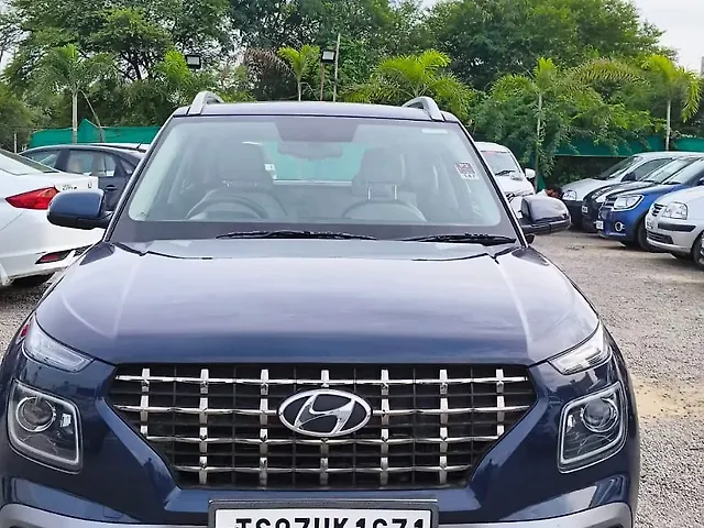 Used 2020 Hyundai Venue in Hyderabad Used 2020 Hyundai Venue in Hyderabad