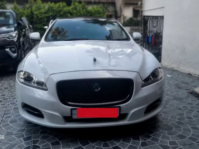 Used 2014 Jaguar XJ in Pune Used 2014 Jaguar XJ in Pune