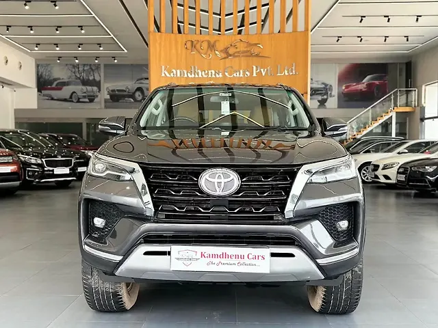 Used 2021 Toyota Fortuner in Ahmedabad
