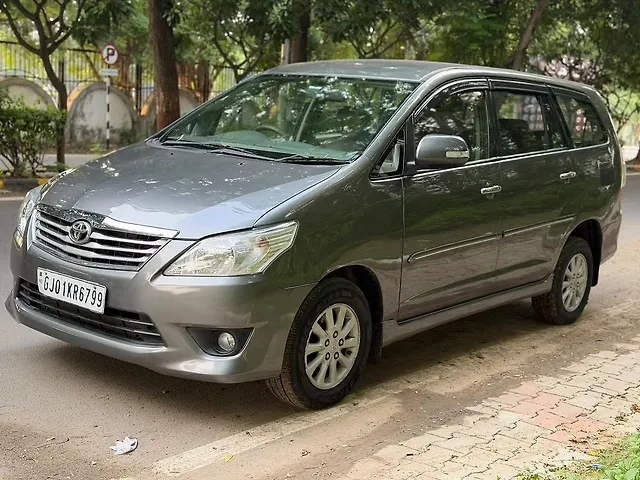 Used 2012 Toyota Innova in Ahmedabad