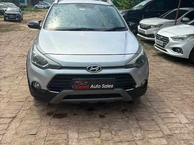 Used 2015 Hyundai Elite i20 in Lucknow