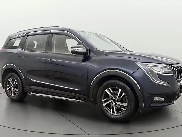 Used 2022 Mahindra XUV700 in Delhi