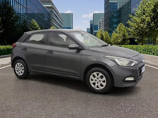 Used 2015 Hyundai Elite i20 in Pune