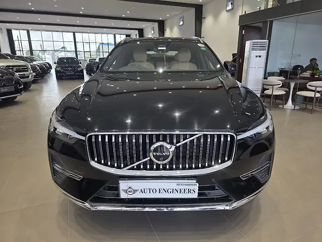 Used 2022 Volvo XC60 in Hyderabad