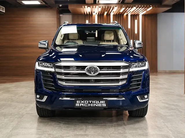 Used 2023 Toyota Land Cruiser in Lucknow Used 2023 Toyota Land Cruiser in Lucknow