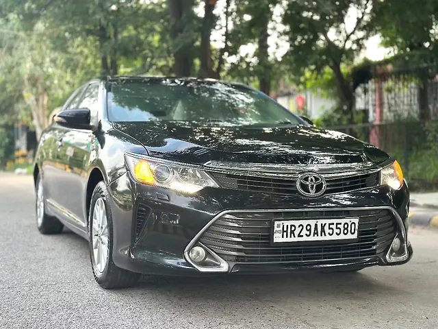 Used 2015 Toyota Camry in Delhi
