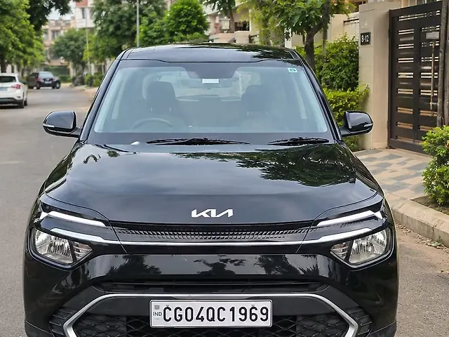 Used 2025 Kia Carens in Raipur Used 2025 Kia Carens in Raipur