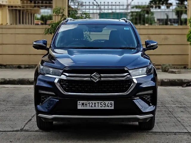 Used 2025 Maruti Suzuki Invicto in Thane