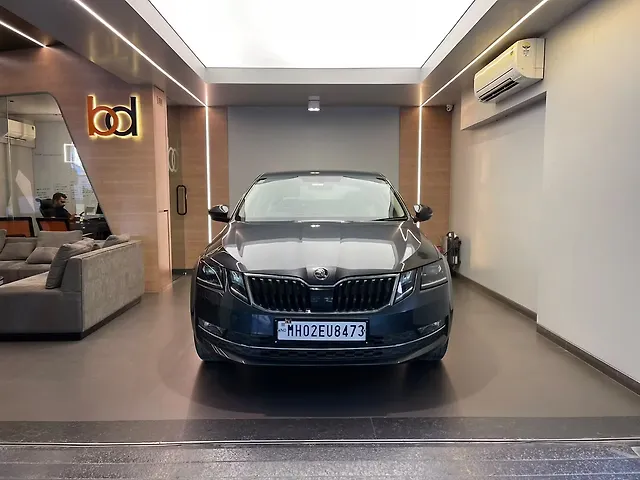 Used 2018 Skoda Octavia in Mumbai Used 2018 Skoda Octavia in Mumbai