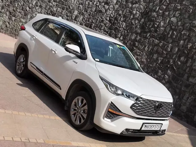 Used 2024 Toyota Innova Hycross in Mumbai Used 2024 Toyota Innova Hycross in Mumbai
