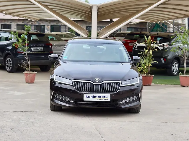 Used 2021 Skoda Superb in Delhi