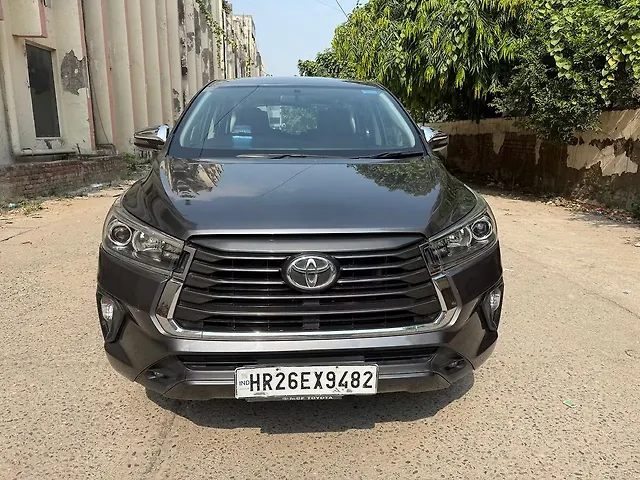 Used 2022 Toyota Innova Crysta in Delhi
