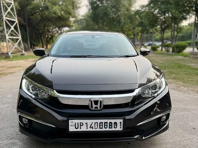 Used 2019 Honda Civic in Delhi