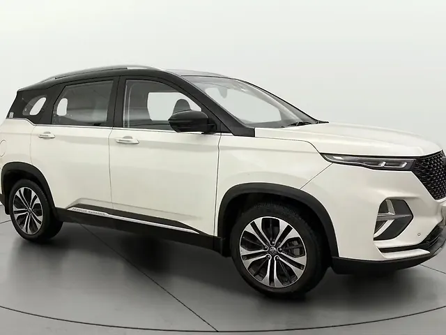 Used 2022 MG Hector Plus in Delhi