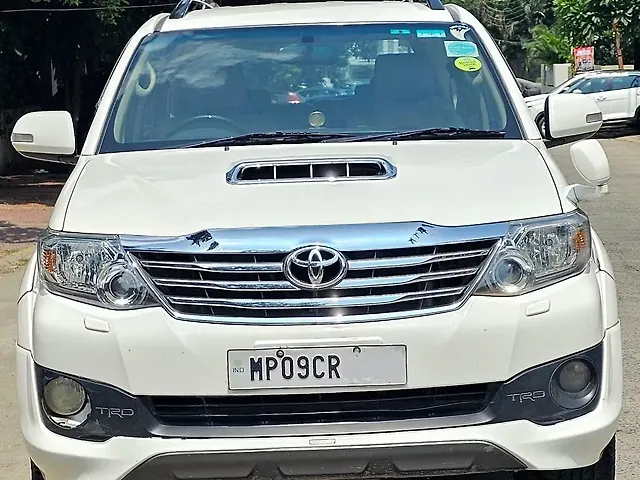 Used 2014 Toyota Fortuner in Indore