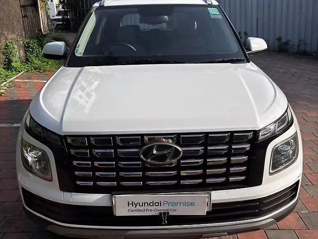 Used 2024 Hyundai Venue in Thane Used 2024 Hyundai Venue in Thane