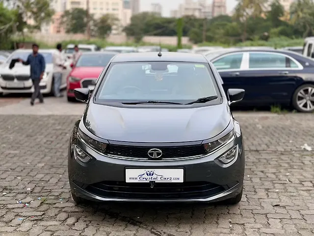 Used 2023 Tata Altroz in Mumbai