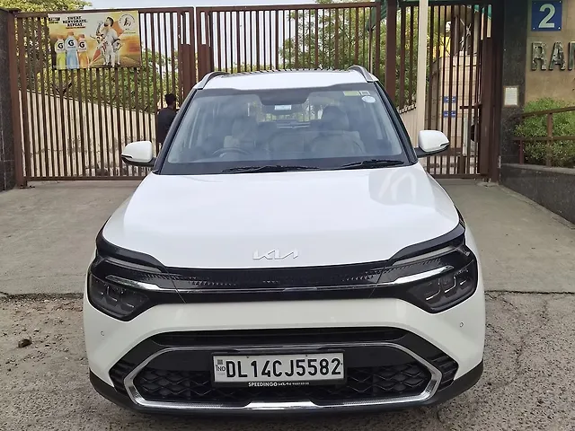 Used 2024 Kia Carens in Delhi Used 2024 Kia Carens in Delhi