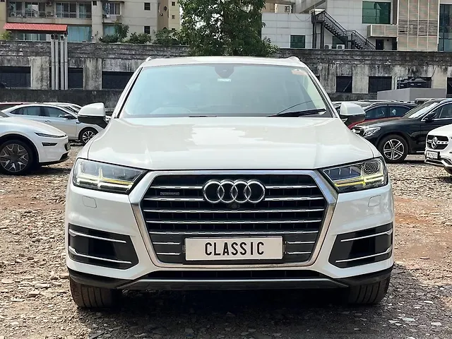 Used 2016 Audi Q7 in Mumbai Used 2016 Audi Q7 in Mumbai