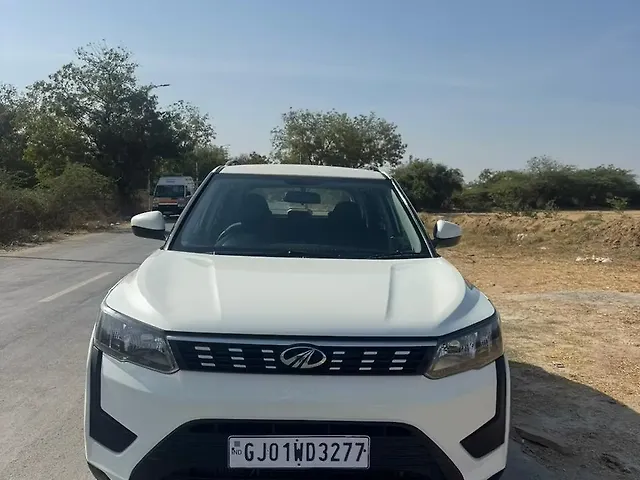 Used 2021 Mahindra XUV300 in Ahmedabad Used 2021 Mahindra XUV300 in Ahmedabad