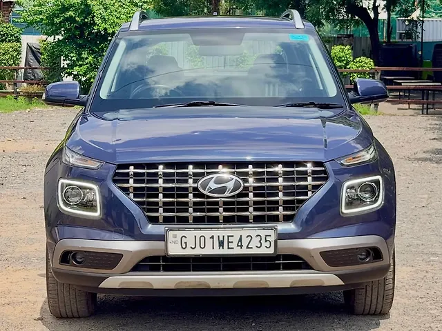 Used 2022 Hyundai Venue in Ahmedabad Used 2022 Hyundai Venue in Ahmedabad