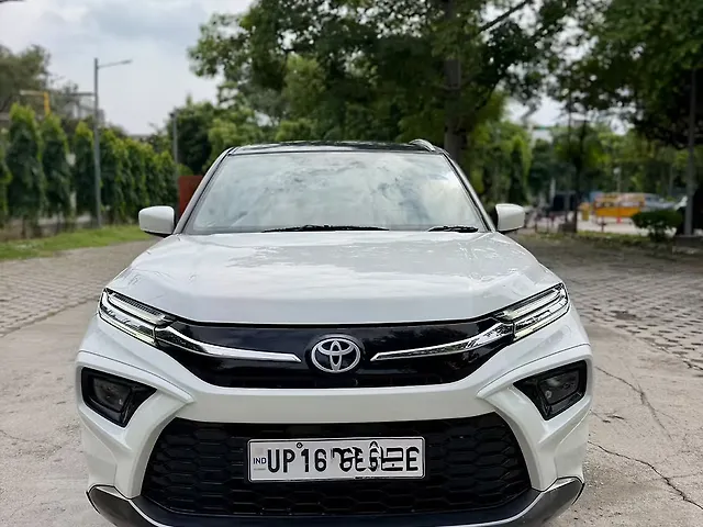 Used 2024 Toyota Urban Cruiser Hyryder in Delhi Used 2024 Toyota Urban Cruiser Hyryder in Delhi