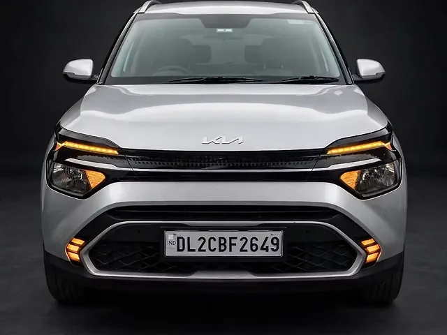 Used 2024 Kia Carens in Delhi Used 2024 Kia Carens in Delhi