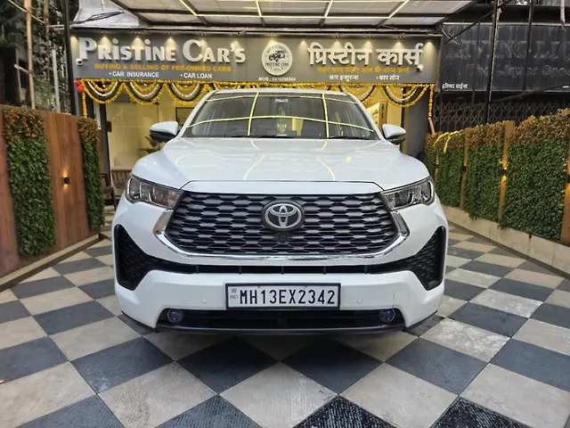 Used 2025 Toyota Innova Hycross in Mumbai Used 2025 Toyota Innova Hycross in Mumbai