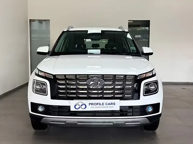 Used 2024 Hyundai Venue in Vadodara