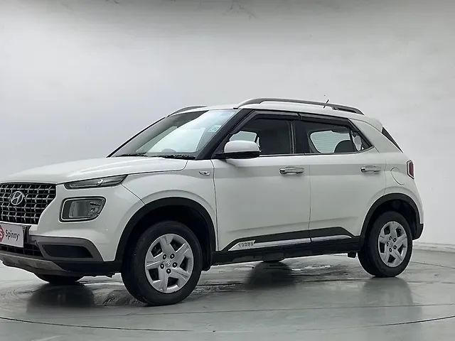 Used 2022 Hyundai Venue in Delhi