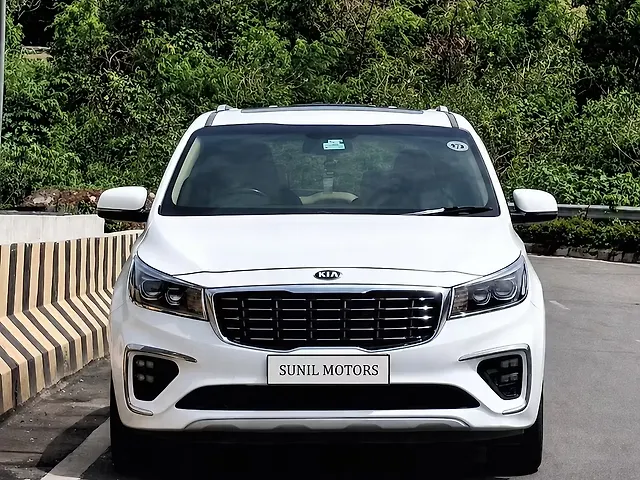 Used 2021 Kia Carnival in Hyderabad