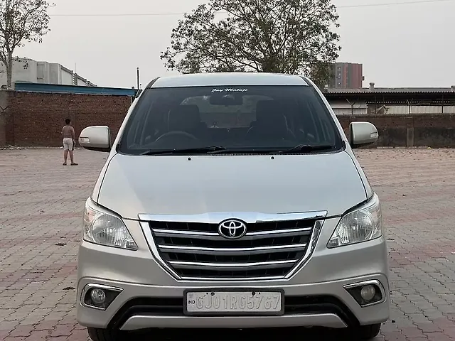 Used 2014 Toyota Innova in Ahmedabad