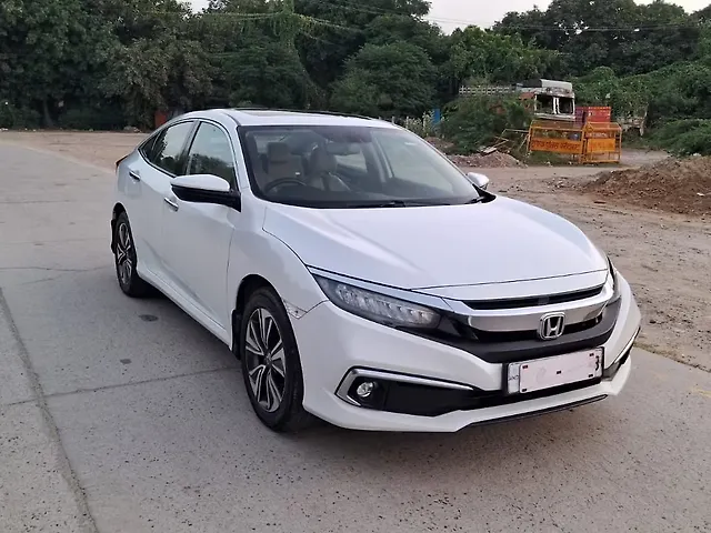 Used 2019 Honda Civic in Delhi