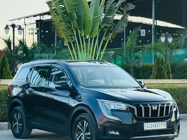 Used 2022 Mahindra XUV700 in Surat