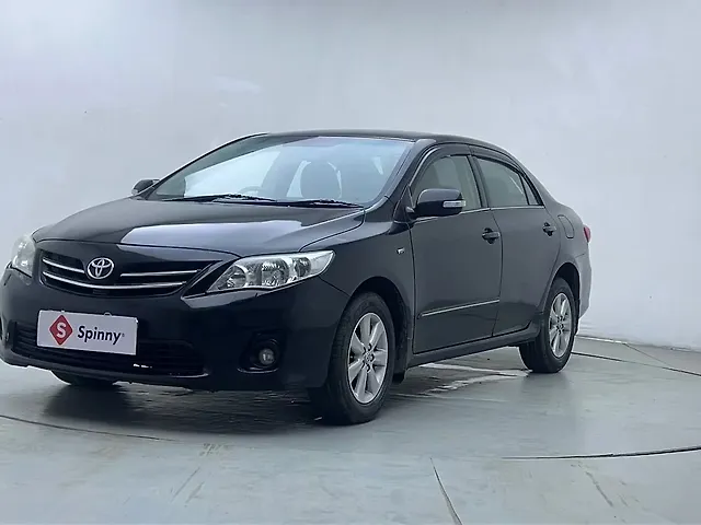 Used 2013 Toyota Corolla Altis in Mumbai