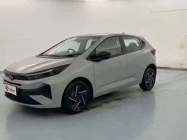 Used 2025 Tata Altroz in Lucknow